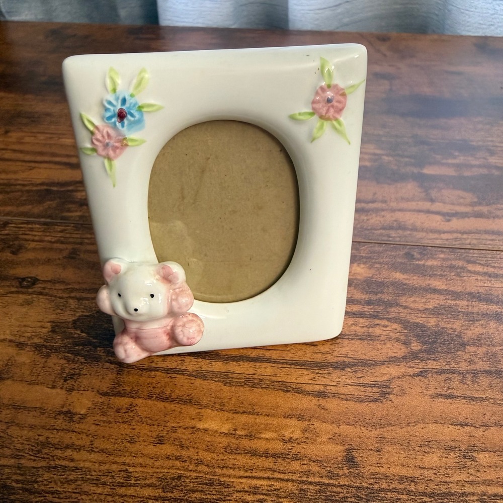 Vintage Ceramic Teddy Bear Floral‎ Picture Frame Pastel Nursery Decor 4x3.25
